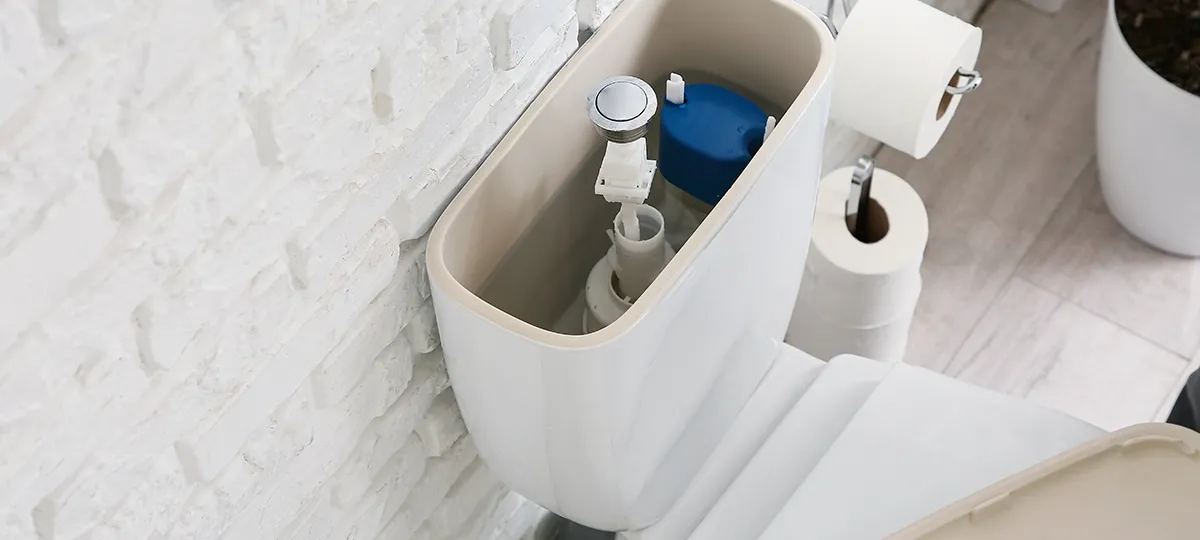 How to Unclog a Toilet Without Making the Problem Worse