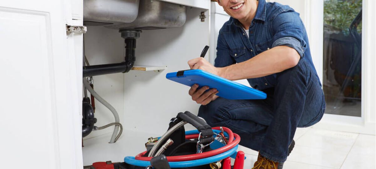 When Should You Hire a Plumber?