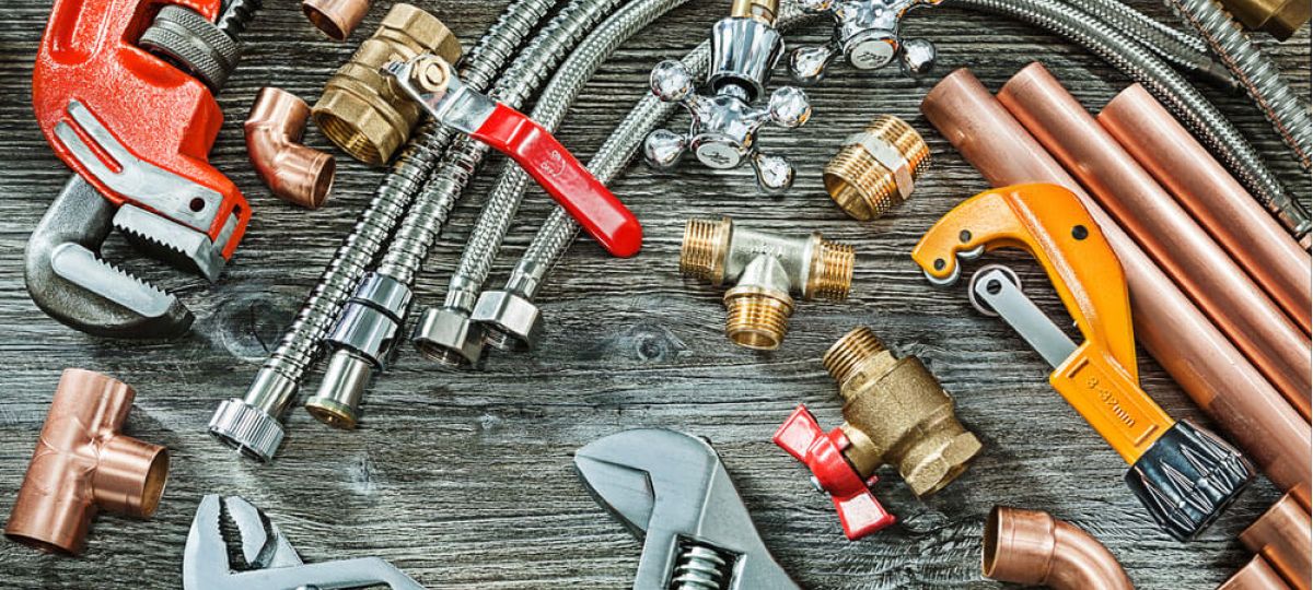 5 Emergency Plumbing Tools You Should Have in Your Home